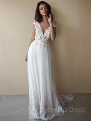 A-Line/Princess V-neck Sweep Train Tulle Corset Wedding Dresses With Appliques Lace outfit, Wedding Dresses With Lace