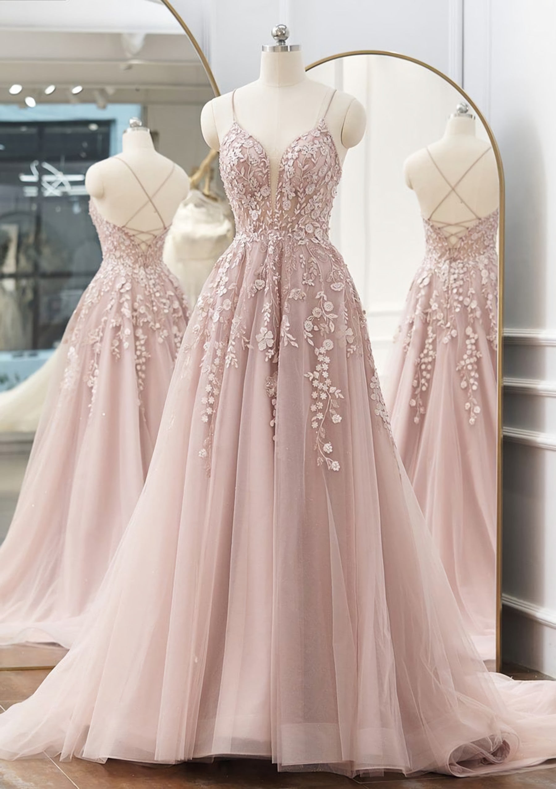 A-line V Neck Spaghetti Straps Sweep Train Tulle Corset Prom Dress With Appliqued Beading outfit, Nice Dress
