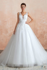 A-line with Sequined Appliques Tulle Illusion Back Corset Wedding Dresses outfit, Wedding Dresses Laced Sleeves