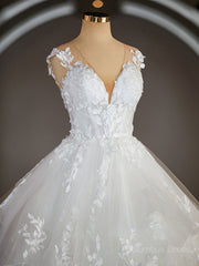 Ball-Gown V-neck Court Train Tulle Corset Wedding Dresses with Appliques Lace outfit, Wedding Dress Classic Elegant
