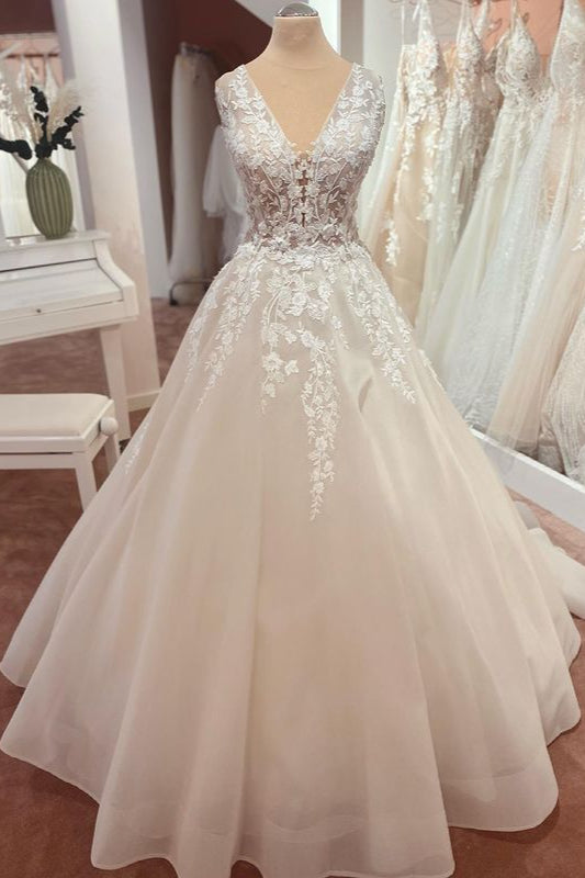 Beautiful Long A-Line Appliques Lace Tulle Corset Wedding Dress outfit, Wedding Dresses 2024