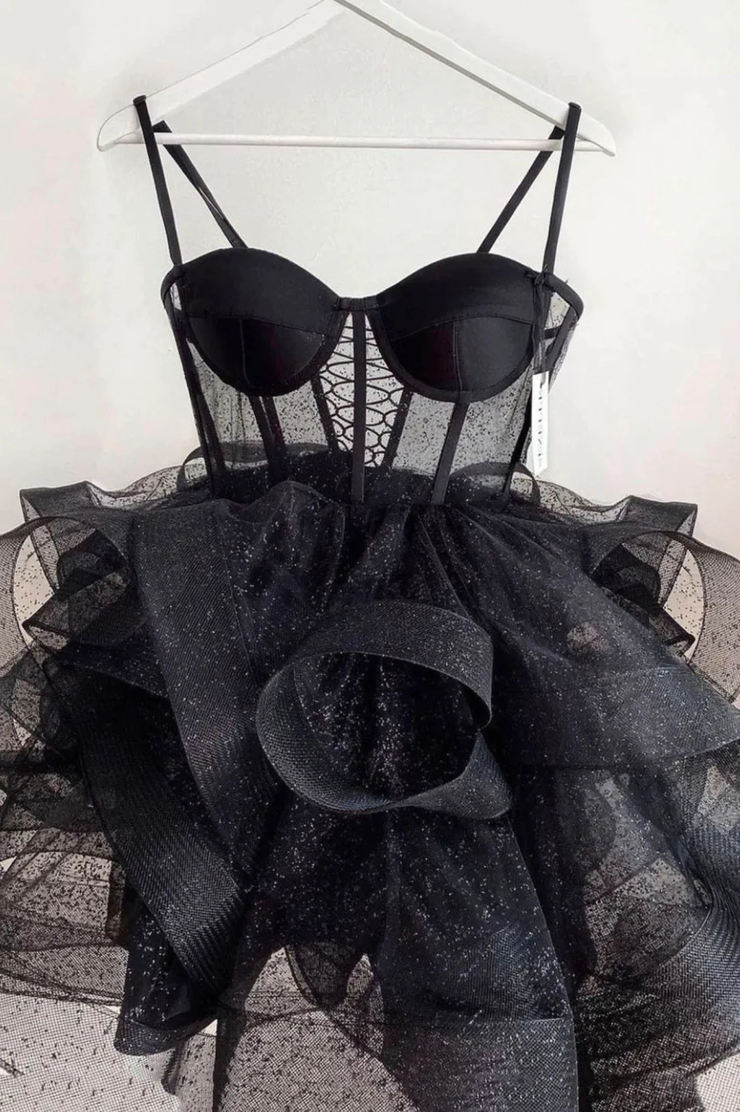 Black Spaghetti Straps Ruffles Corset Homecoming Dress, Cute A-Line Party Dress Outfits, Evening Dresses Petite