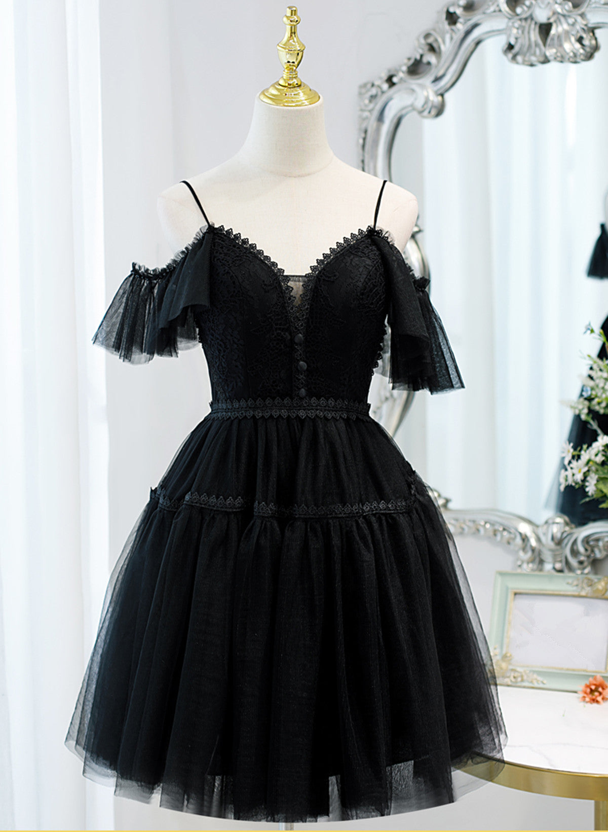 Black Sweetheart Straps Tulle Corset Homecoming Dress, Black Off Shoulder Corset Prom Dress outfits, Bridesmaids Dresses On Sale