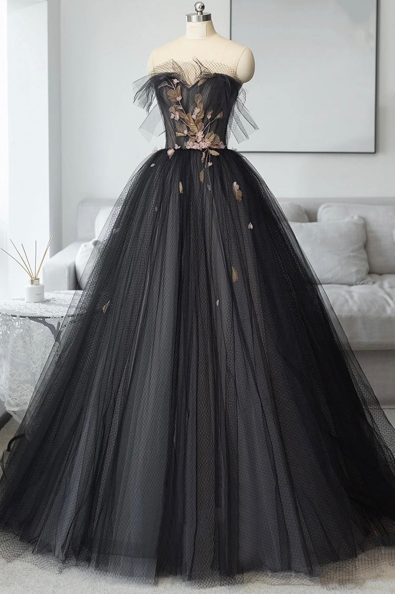 Black Tulle Long Corset Prom Dress, Black A-Line Strapless Evening Dress outfit, Homecoming Dresses Style