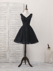 Black V Neck Lace V Neck Short Corset Prom Dress, Black Corset Homecoming Dress outfit, Prom Dresses 2035 Black