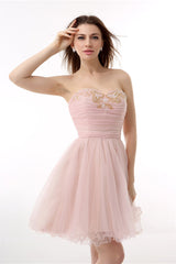 Blushing Pink Sweetheart Beaded A-line Short Corset Homecoming Dresses outfit, Party Dresses For Over 72S