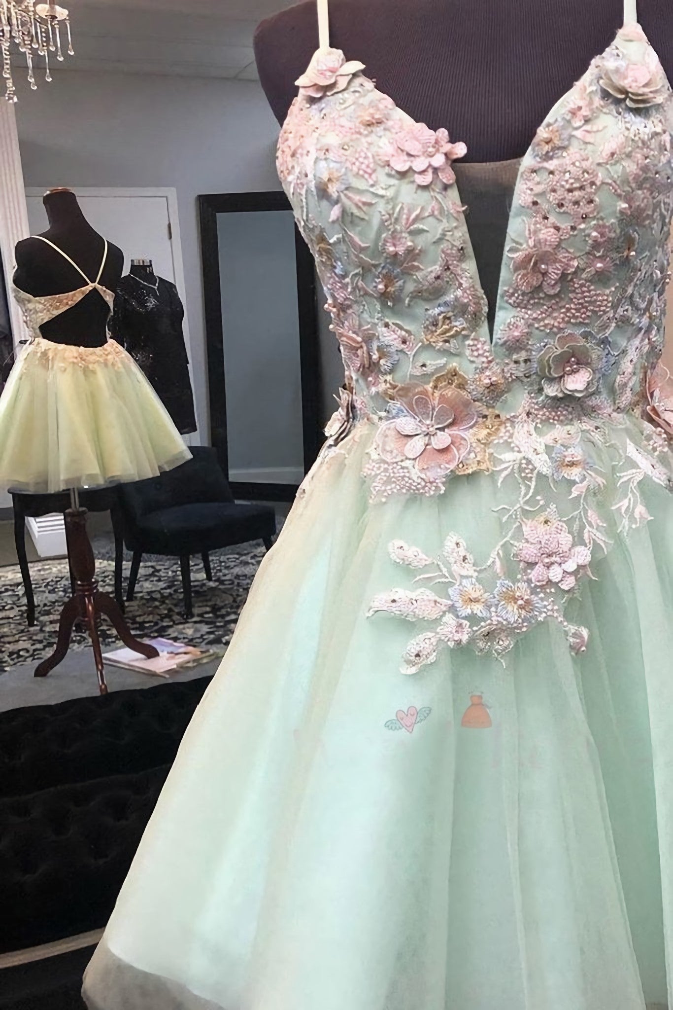 Mint Green Short Corset Homecoming Dress, With Flowers Mini Tulle Graduation Dress, With Pearls Gowns, Prom Dresses With Sleeve