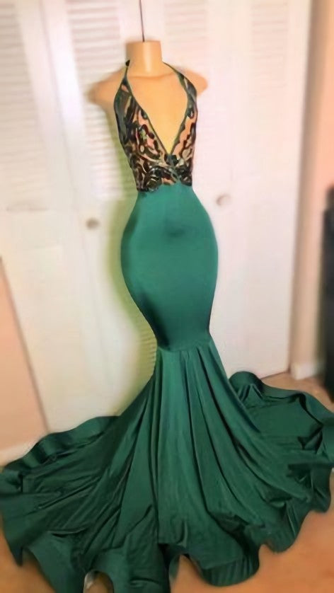 Pine Green Halter Plunging V Neck Sequin Court Long Train Mermaid Corset Prom Dress outfits, Homecoming Dress Short Tight
