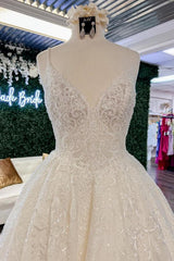Chic Long A-line V-neck Floral Lace Open Back Corset Wedding Dresses outfit, Wedding Dress Classic