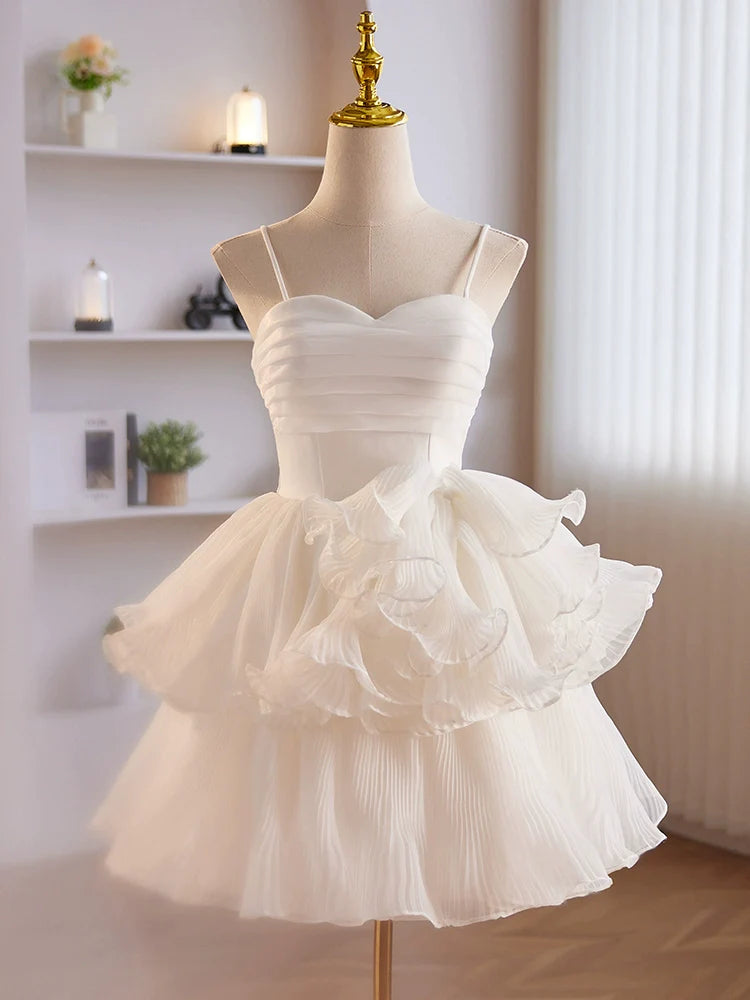 Cute Sweetheart Neck Organza White Corset Prom Dress, White Corset Homecoming Dresses outfit, Evening Dresses For Ladies Over 60