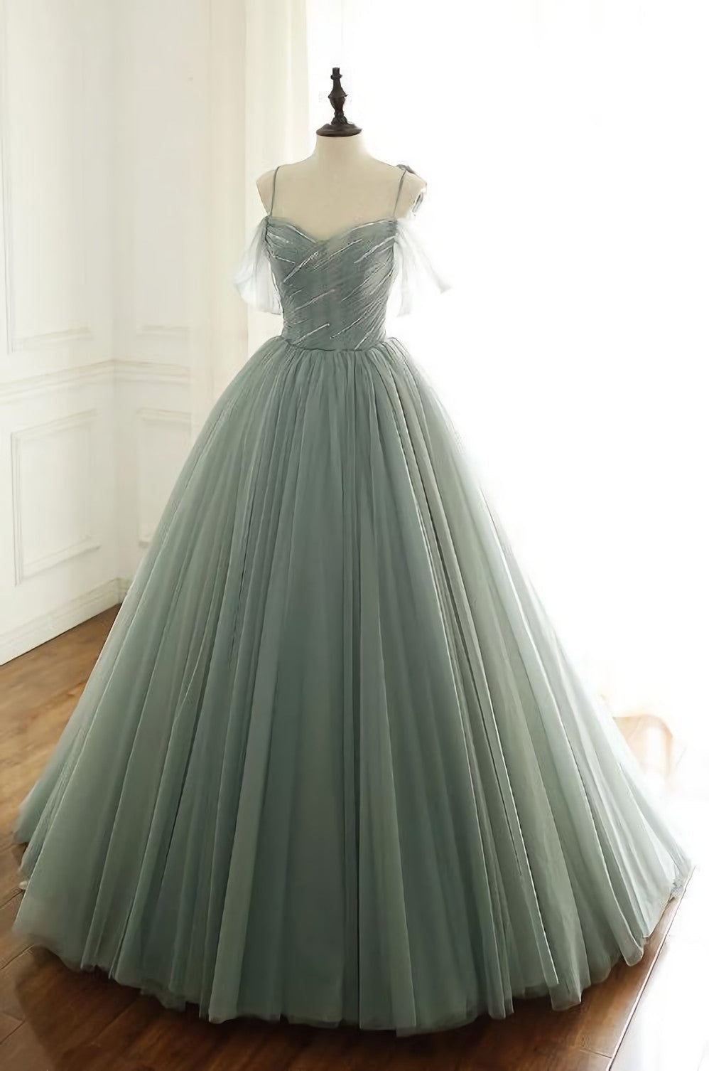 Light Green Tulle Long Corset Prom Dress, Green Evening Dress outfit, Formal Dress To Attend Wedding