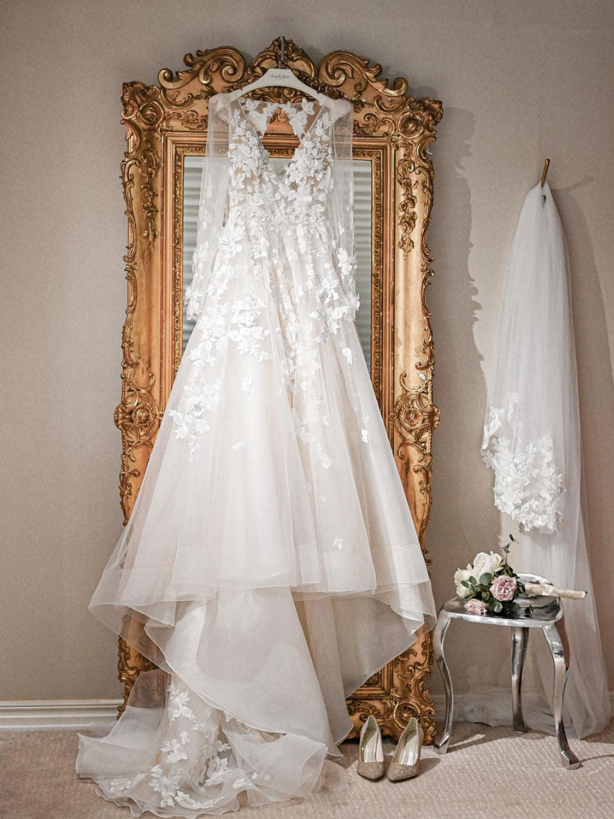 Elegant Beach Lace Corset Wedding Dresses,White Long Sleeve Women Garden Bridal Gown outfit, Wedding Dresses Bride