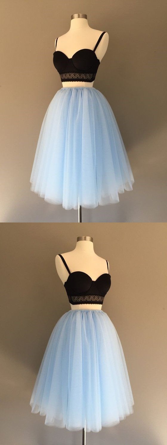 Two Piece Spaghetti Strap Tulle Corset Homecoming Dress outfit, Prom Dress Emerald Green