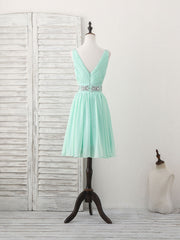Green V Neck Chiffon Short Corset Prom Dress, Green Corset Homecoming Dress outfit, Prom Dress Corset Ball Gown