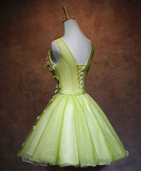 Green V Neck Tulle Short Corset Prom Dress, Green Corset Homecoming Dress outfit, Formal Dresses Modest