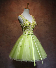 Green V Neck Tulle Short Corset Prom Dress, Green Corset Homecoming Dress outfit, Formal Dresses For Black Tie Wedding