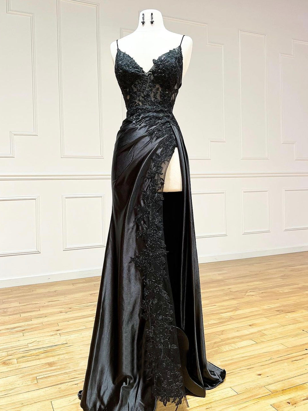 Black V-Neck Satin Lace Long Corset Prom Dress, Black Spaghetti Strap Evening Dress with Slit Gowns, Bridesmaid Dresses Uk