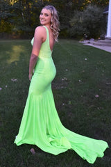 Light Green V-neck Sequins Mermaid Corset Prom Dress outfits, Light Green V-neck Sequins Mermaid Prom Dress