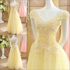 Light Yellow Tulle Cap Sleeves with Lace Applique Corset Prom Dress, Yellow Long Evening Dress outfit, Party Dress Inspo