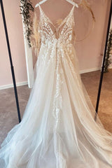 Long A-Line Tulle Appliques Lace Spaghetti Straps V-neck Backless Corset Wedding Dress outfit, Wedding Dresses Long Sleeves