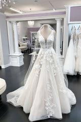 Long A-line V-neck Tulle Appliques Lace Corset Wedding Dress outfit, Wedding Dresses Winter