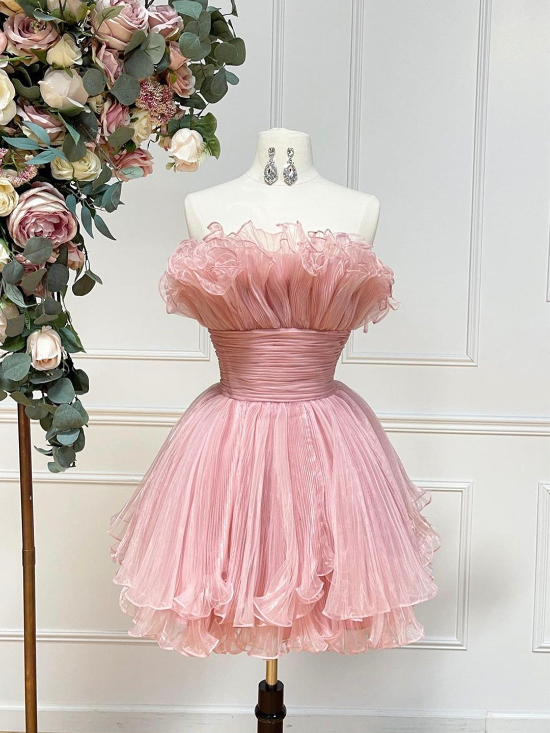 Pink Strapless Tulle Short Corset Prom Dress, Cute A-Line Corset Homecoming Dress outfit, Bridesmaid Dresses Design