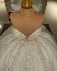 Luxury Long Corset Ball Gown Sweetheart Glitter Corset Wedding Dress outfit, Wedding Dresses For Short Brides