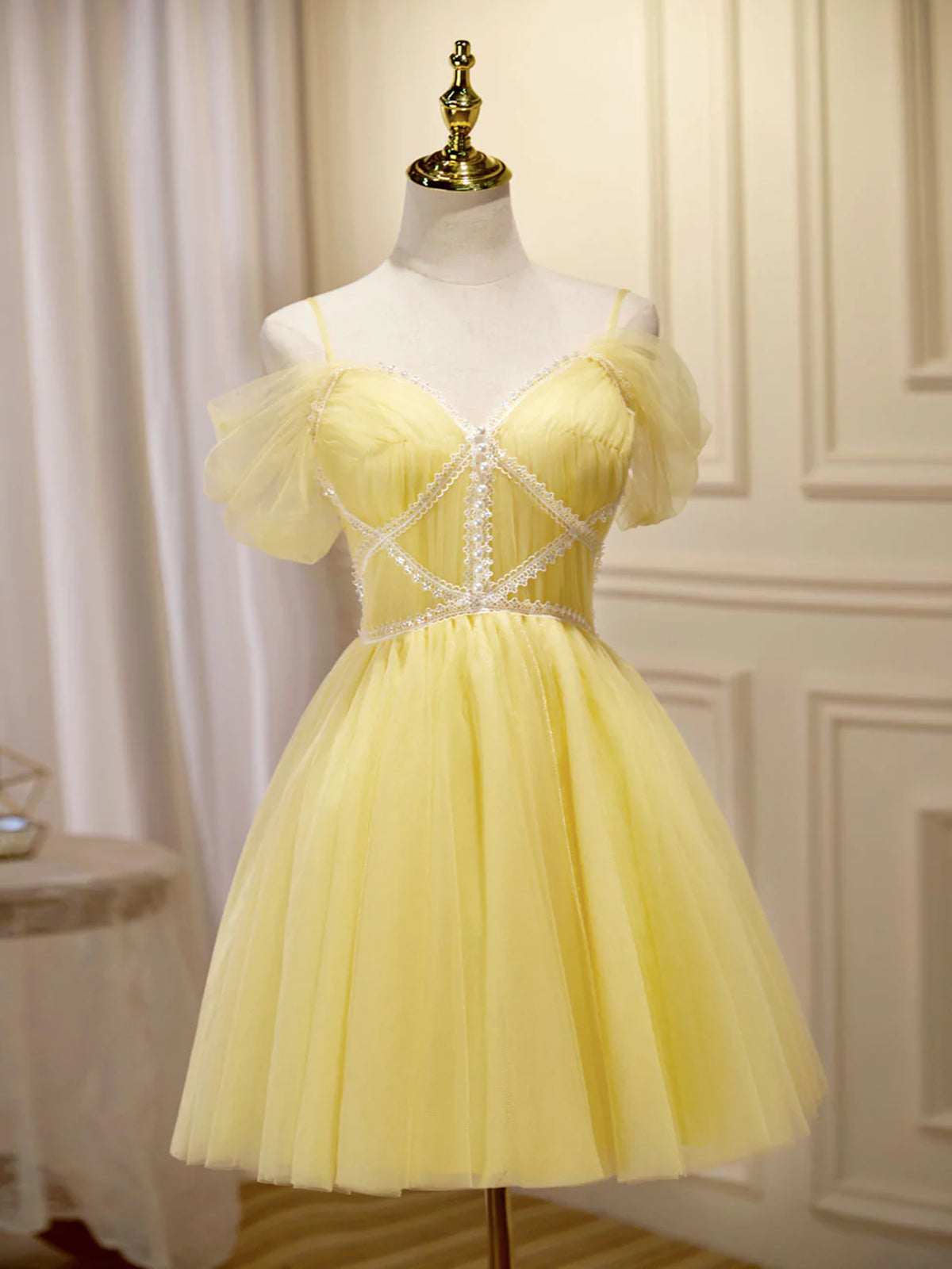 Off the Shoulder Short Yellow Corset Prom Dresses, Off Shoulder Short Yellow Corset Formal Graduation Dresses outfit, Party Dress Prom