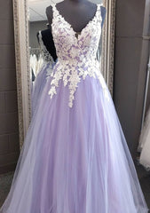 Princess V Neck Long/Floor-Length Tulle Corset Prom Dress With Appliqued Lace outfit, Bridesmaide Dress Colors