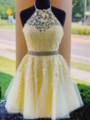 Charming A-Line Halter Cross Back Yellow Tulle Short with Appliques Corset Homecoming Dresses outfit, Formal Dresses For Ladies Over 72