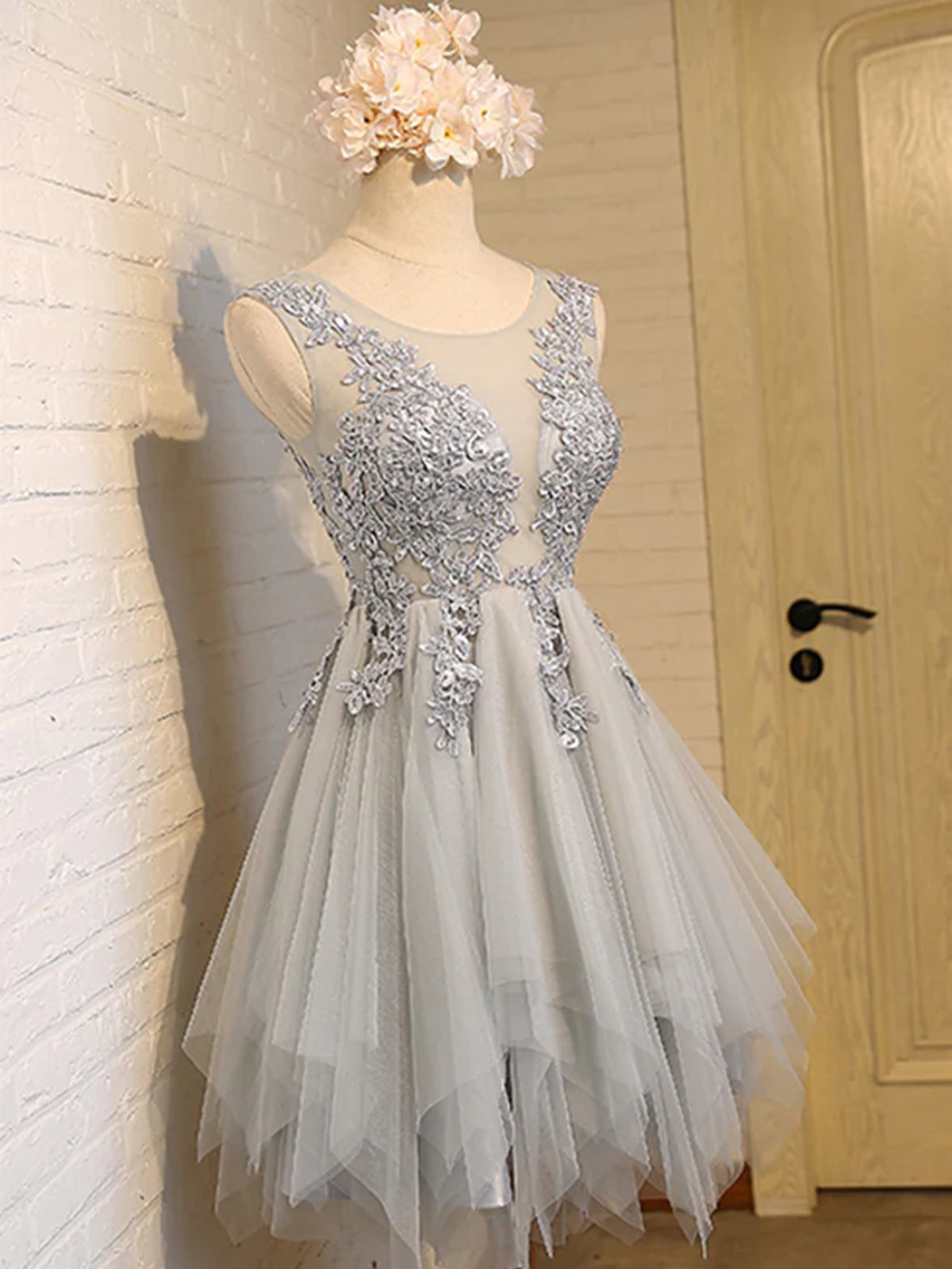 Round Neck Short Gray Lace Corset Prom Dresses, Short Grey Lace Corset Homecoming Dresses outfit, Party Dress Open Back