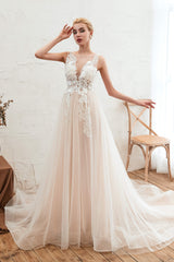 Round Neckline Sleeveless A-line Lace Up Sweep Train Lace Appliques Corset Wedding Dresses outfit, Wedding Dresses Trains