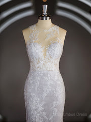 Sheath/Column Scoop Court Train Lace Corset Wedding Dresses with Appliques Lace outfit, Wedding Dress A Line Lace