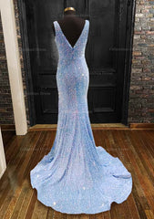 Sheath/Column Trumpet/Mermaid V Neck Sleeveless Velvet Sequins Sweep Train Corset Prom Dress outfits, Prom Dress Blue Lace