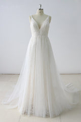 Simple Long A-line V Neck Tulle Corset Wedding Dress outfit, Wedding Dress Shoe