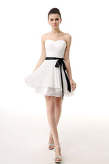 Simple Pleated White Corset Homecoming Dresses outfit, Party Dresses Black And Gold