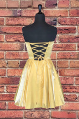 Strapless Lace-Up Yellow Satin Corset Homecoming Dress,Short Cocktail Dresses outfit, Prom Dresses Ball Gown