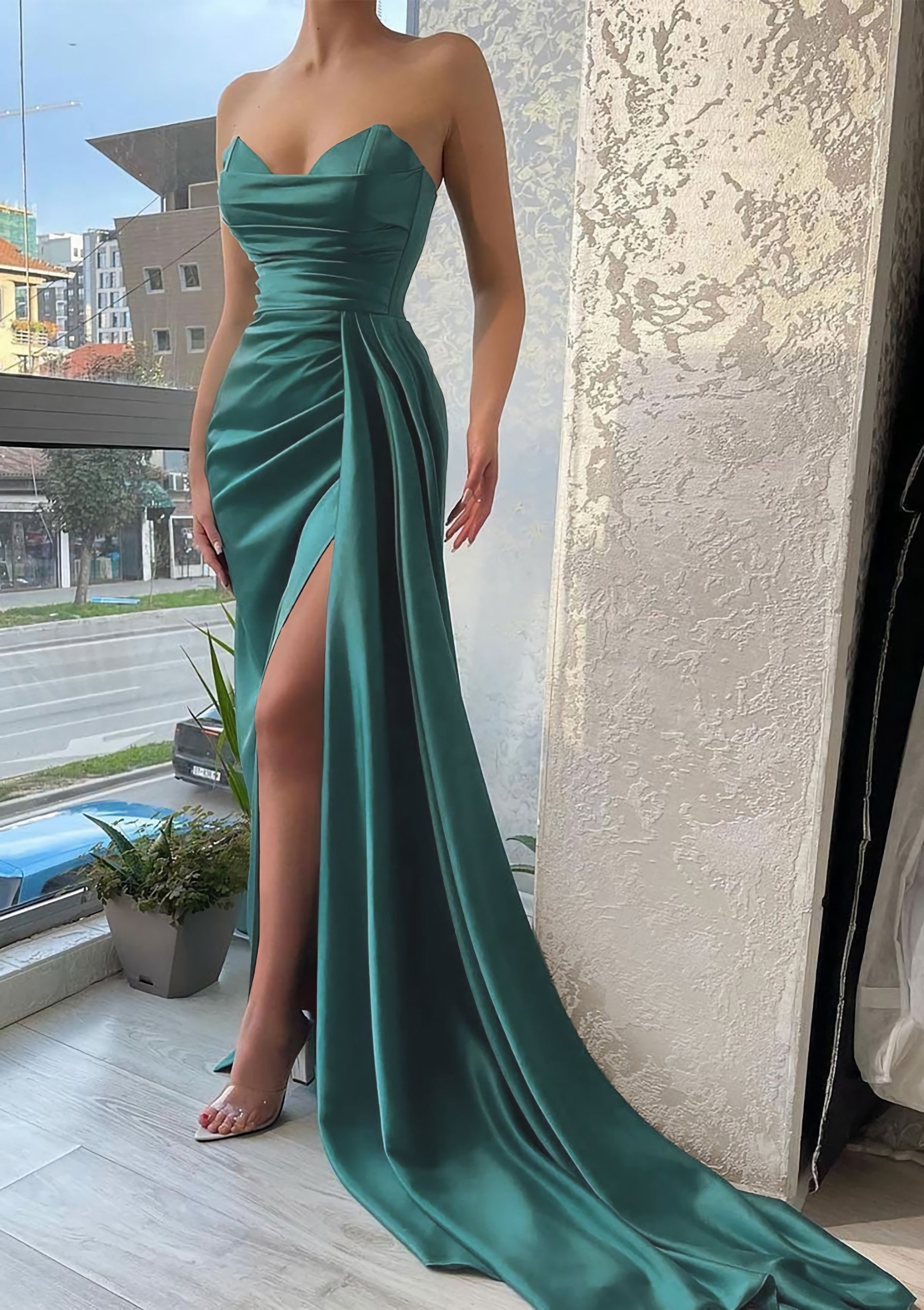 Trumpet/Mermaid Sweetheart Strapless Court Train Satin Corset Prom Dress With Pleated Split outfit, Prom Dresses Sleeve