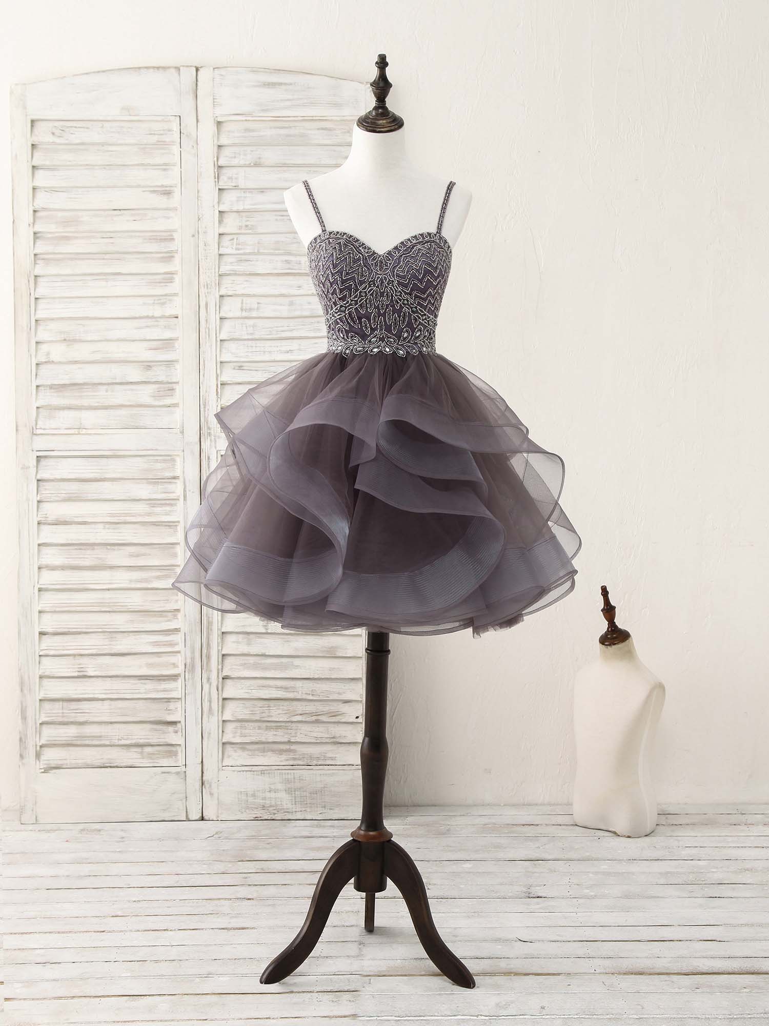 Unique Sweetheart Tulle Beads Short Corset Prom Dress Cute Corset Homecoming Dress outfit, Party Dresses Black And Gold
