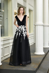 V Neck A-Line Tulle Floor Length Black Corset Prom Dresses with Appliques Gowns, Summer Dress