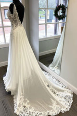 V Neck and V Back White Lace Long Corset Prom Dress, White Lace Corset Wedding Dress, Long White Corset Formal Evening Dress outfit, Wedding Dress Unique