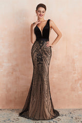 V-Neck Fitted Mermaid Black Corset Prom Dresses with Sequins Gowns, Formal Dress For Wedding Party