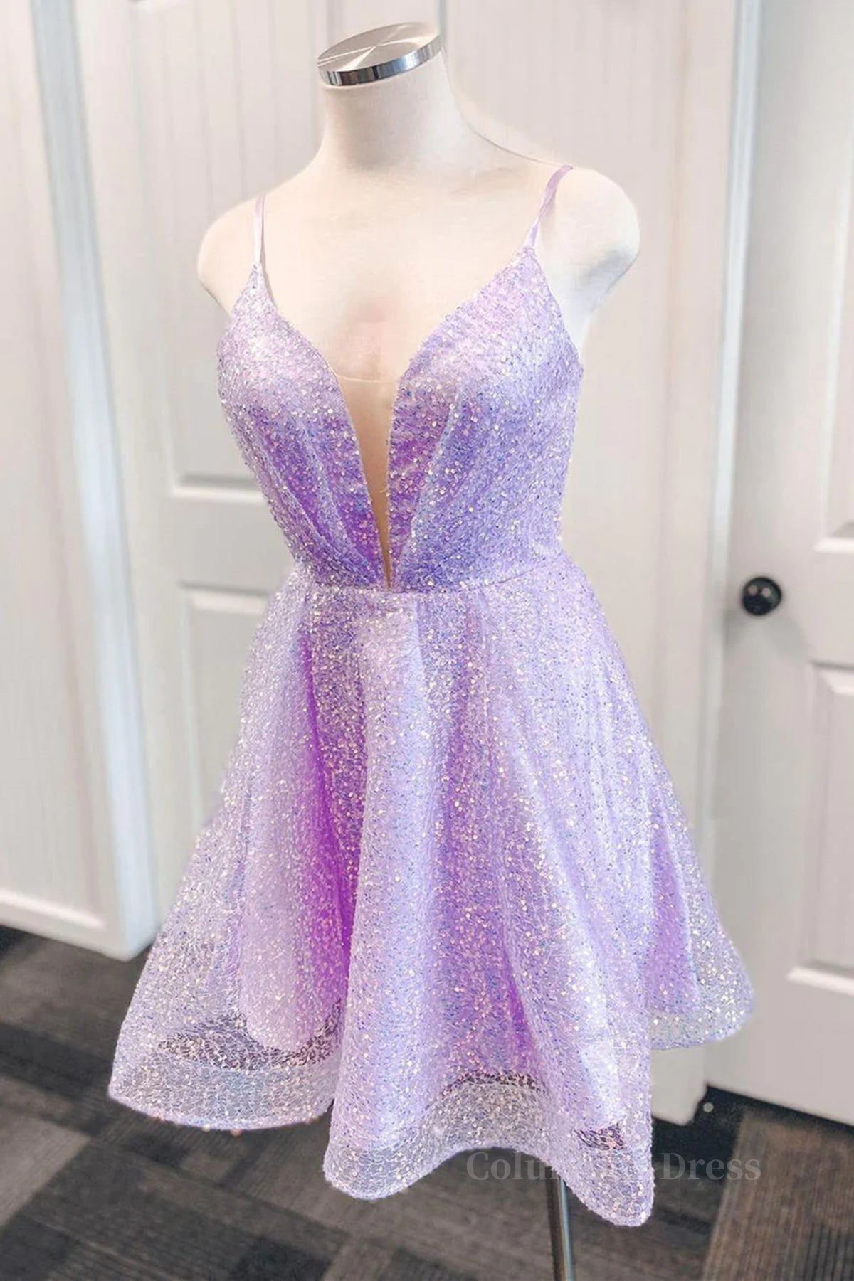 V Neck Short Purple Corset Prom Dresses, Short V Neck Purple Corset Formal Corset Homecoming Dresses outfit, Evening Dresses With Sleeves